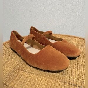 NWOT Everlane Every Day Suede Leather Mary Jane Flats